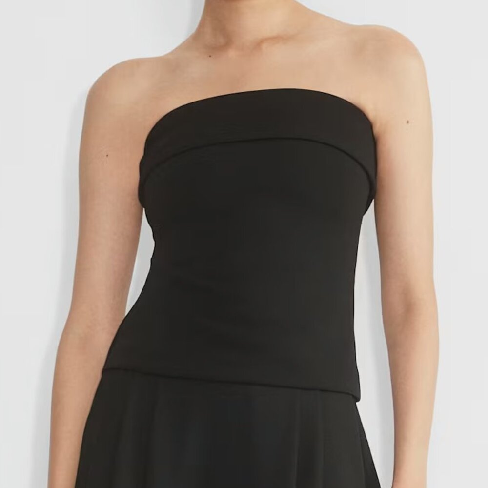Aritzia FigureKnit Eyecatcher Tube Top (XXS)